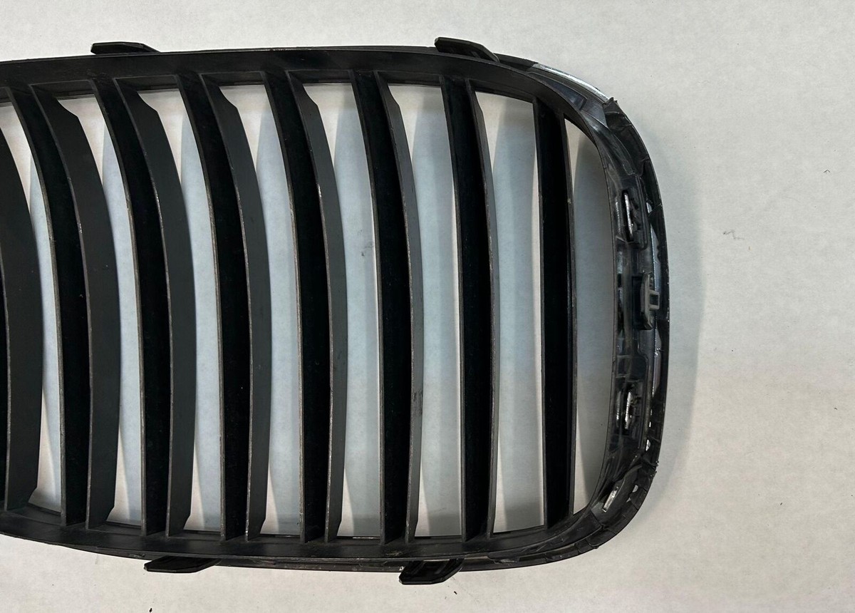 BMW 750 Series Left LH Side Upper Grille 2013 2014 2015 Black OEM 