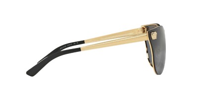 Versace January jones sunglasses January Jones in Versace sunglasses for summer 2011 ad  main image 2