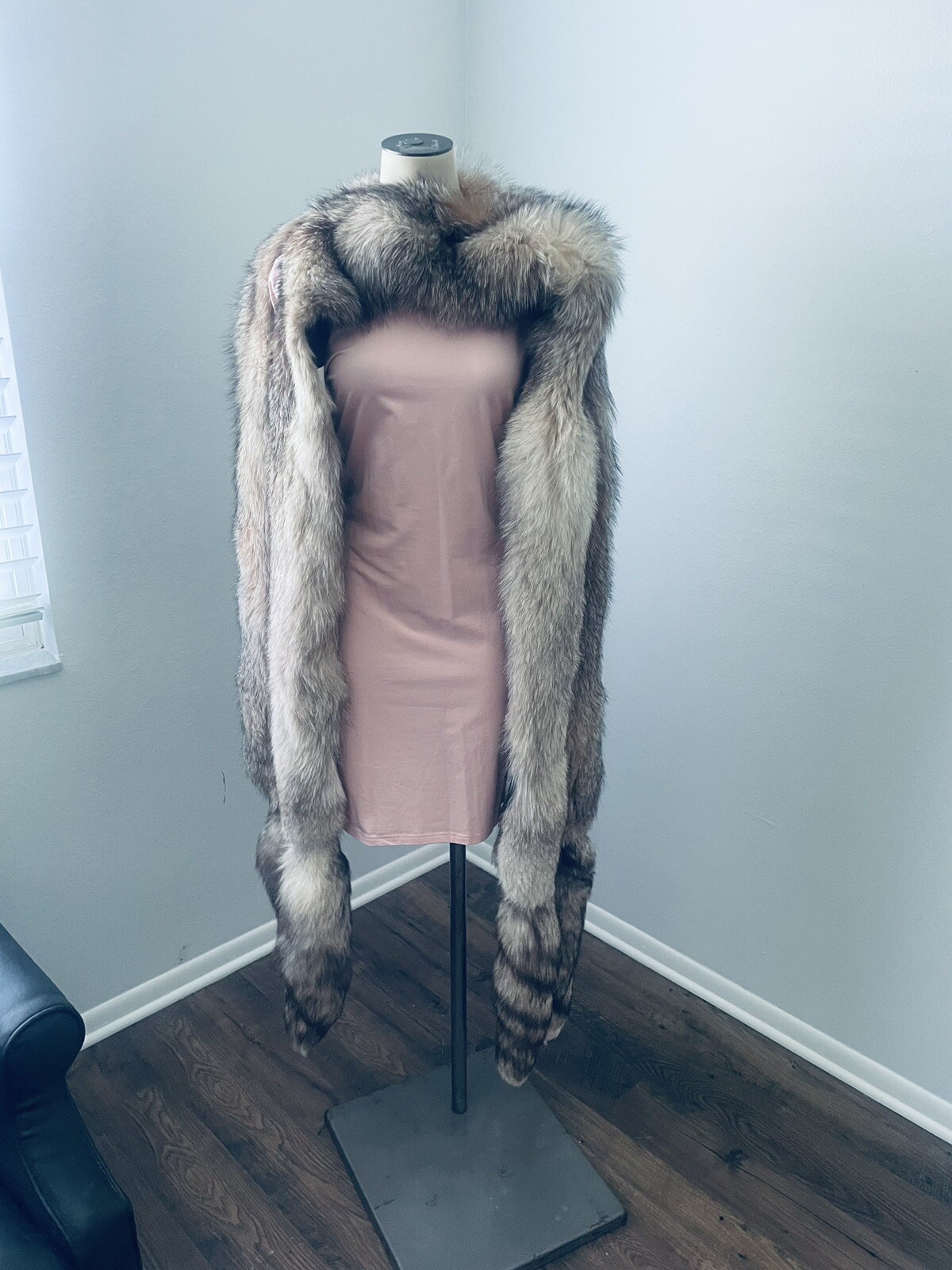 OSCAR DE LA RENTA Crystal Fox Fur RUNWAY Stole Wrap Scarf Very RARE! *limited*