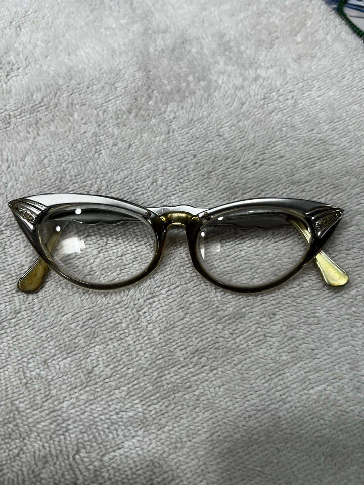 Marcos de gafas ojo de gato vintage Foto 2 de 4