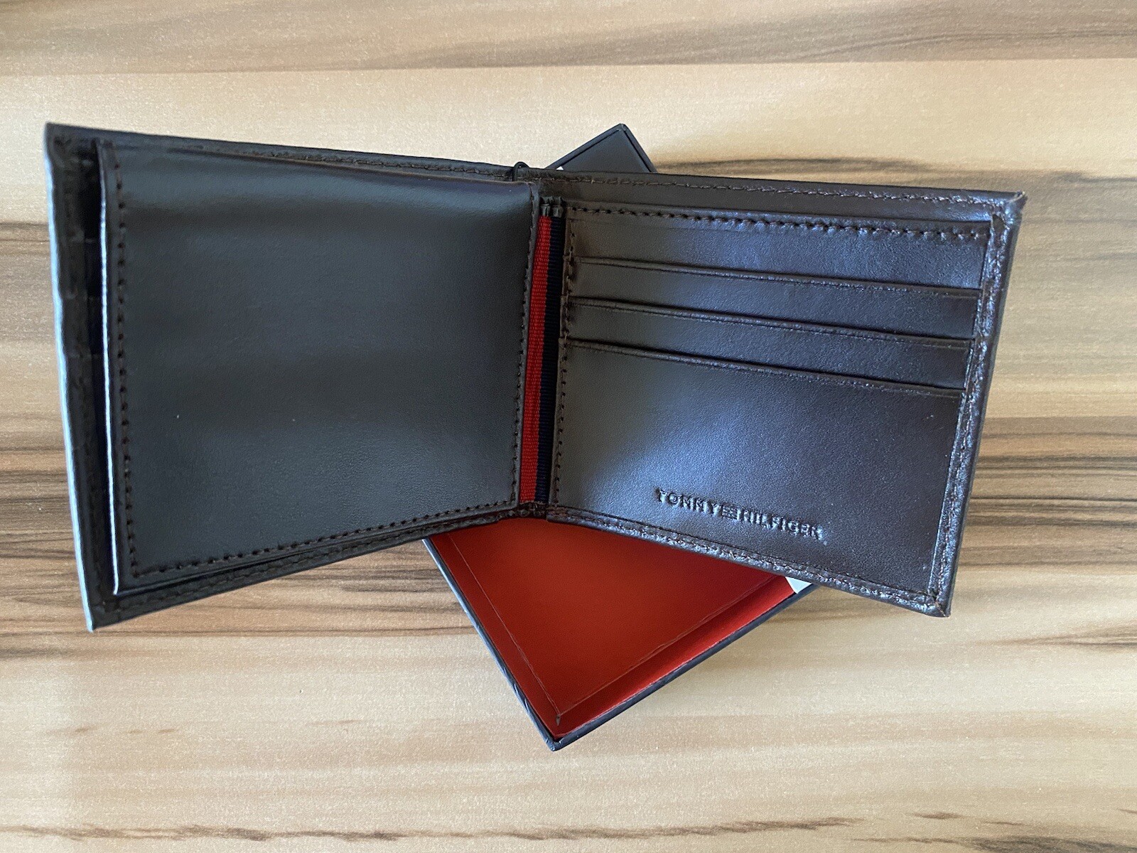 Tommy Hilfiger Trifold Wallet Geldbörse schwarz klein online 