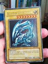 Blue-Eyes White Dragón SDK-E001 1st Editi…