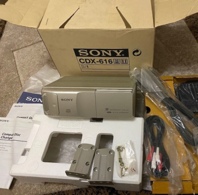 Sony CDX - 616 Cd Changer. Complete Kit In Original Box. Brand New
