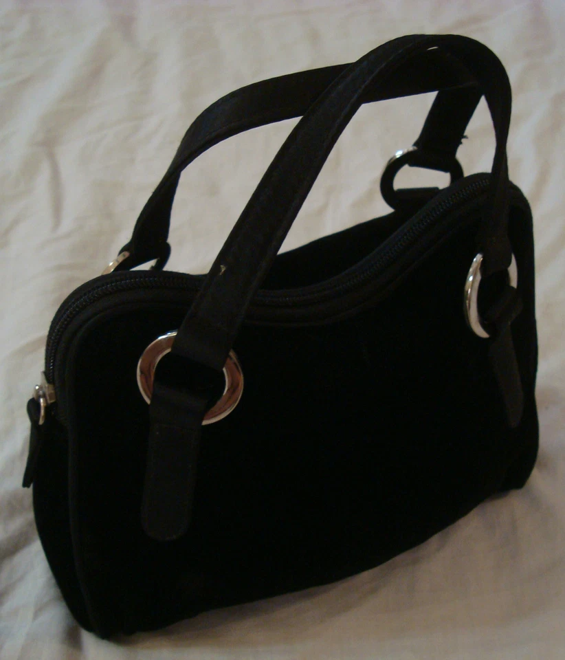 VICTORIA'S SECRET BLACK FELT HANDBAG  MAKE UP POUCH PURSE HAND BAG Velvet Tote - Image 3 of 4