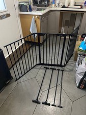 Dreambaby Newport 3-Panel Adapta Child Safety Gate room divider- Model G2021BB 