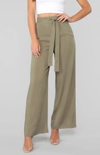FASHION NOVA Wide Leg Pants Green Women’s size S