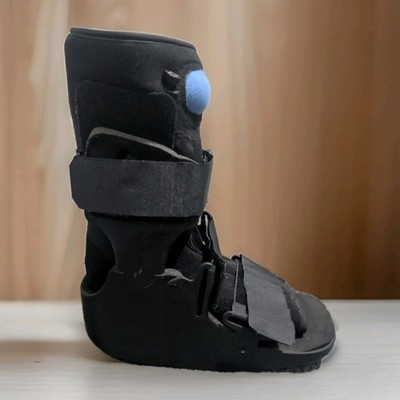 MD Medical Boot Ankle Foot Brace Ortho Boot For Healing Medium