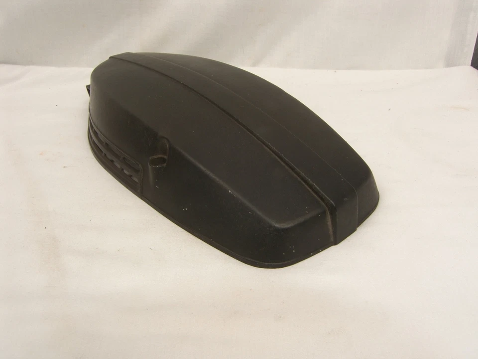 BMW R45 R65 R80 R100 1979-85 Airhead 1335257 alternador/cubierta del motor OEM usado Foto 3 de 4