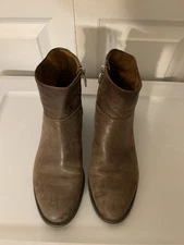 Franco Sarto Benny Ankle Boot Brown Leather Sz 8.5M Bootie Heel Zip