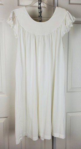 Vintage Gilead Nightgown Size Medium Ivory White Embroidered Made in USA - Picture 6 of 9