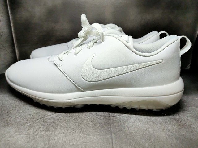 white nike roshe mens