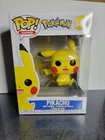 Funko Pop! Games Pokemon #842 Pikachu Sitting Vinyl Figure