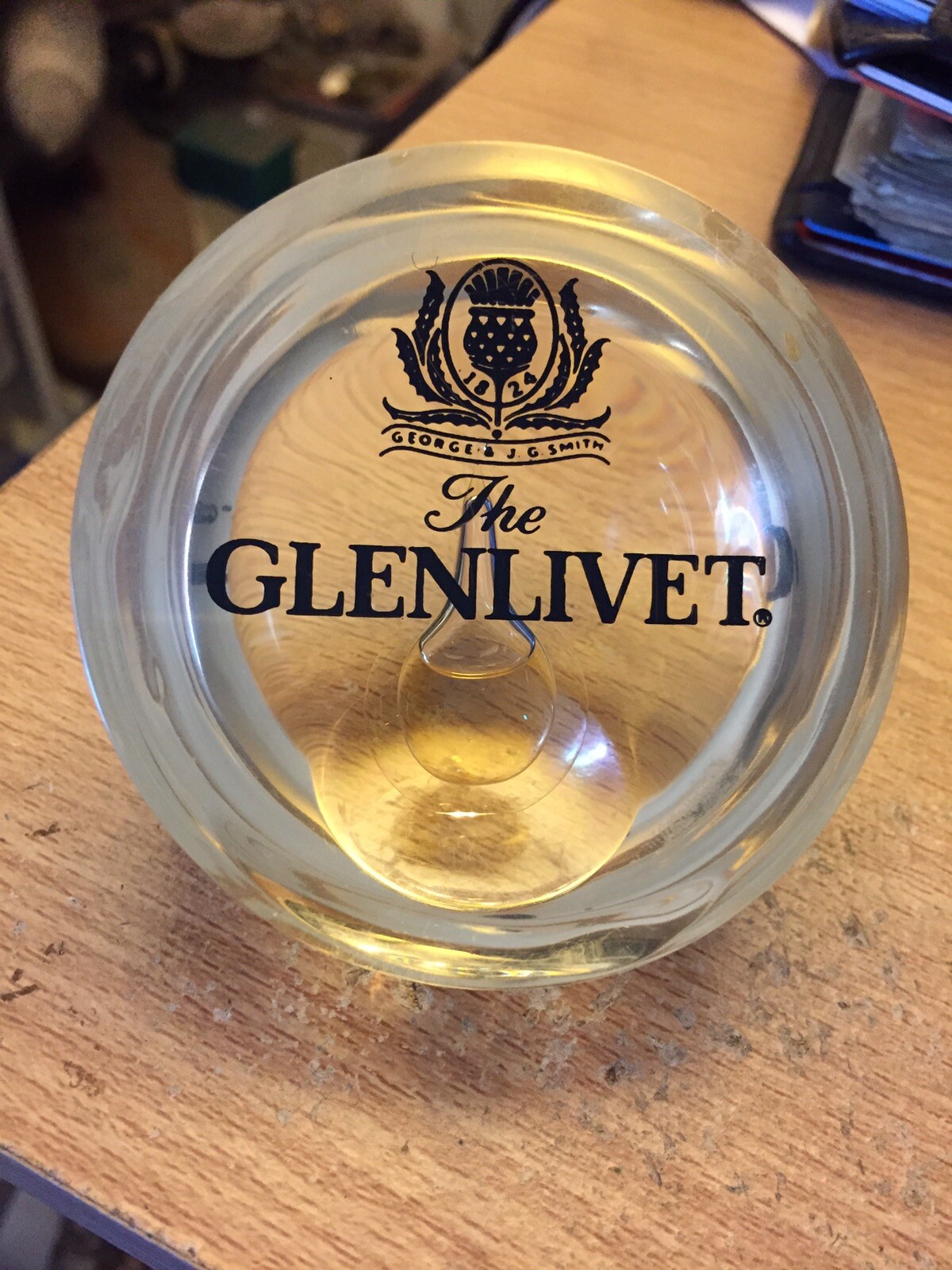 VINTAGE UNIQUE THE GLENLIVET SCOTCH WHISKEY LUCITE PAPERWEIGHT