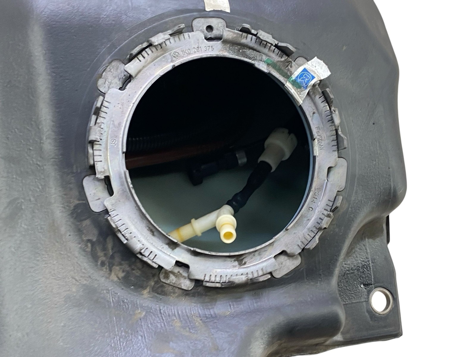 2015 BENTLEY CONTINENTAL 4.0L FUEL TANK W/ FILLER NECK W/O FUEL PUMP 3W7201021R