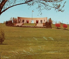 Omaha Nebraska NB World War II Memorial Military USA Trees Postcard UNP Chrome