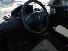 Pare-choc avant Suzuki SWIFT