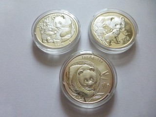 China 3 x 10 Yuan 1 Unze Silbermünzen Panda 2003 2004 2005 Stempelglanz
