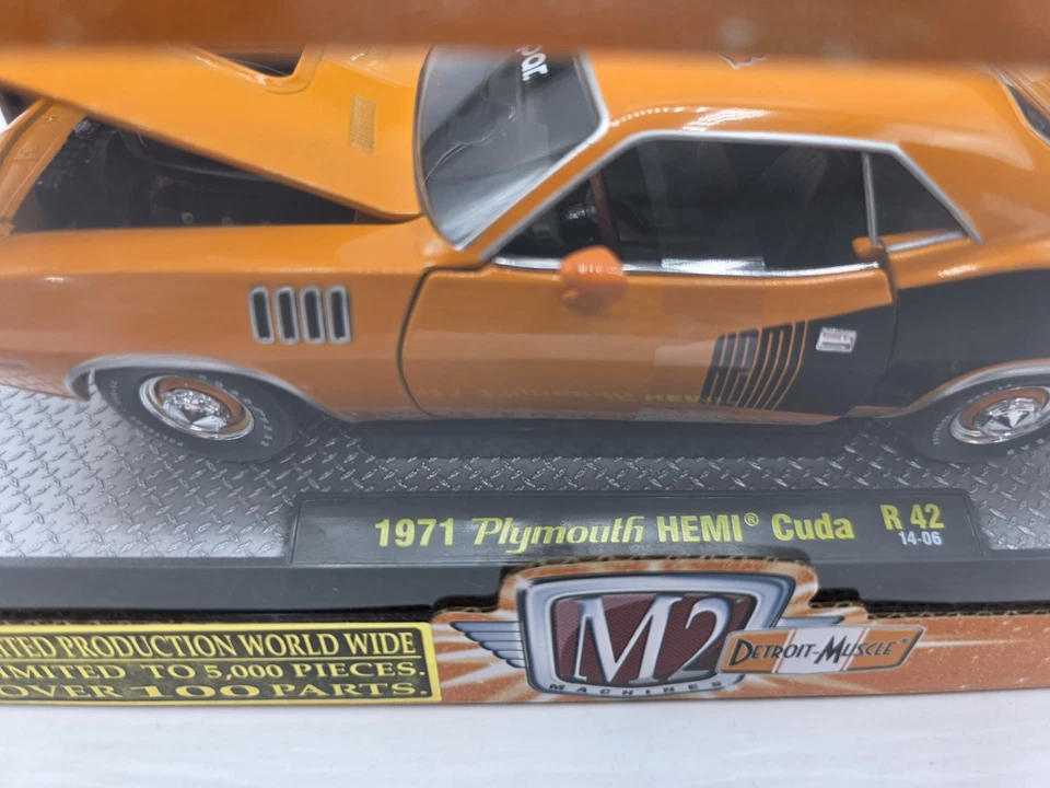 M2 Machines Detroit Muscle 1971 Plymouth Hemi Cuda Limited 🔥 New 1:24 - Image 3 of 4