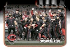 2024 Topps #238 Cincinnati Reds
