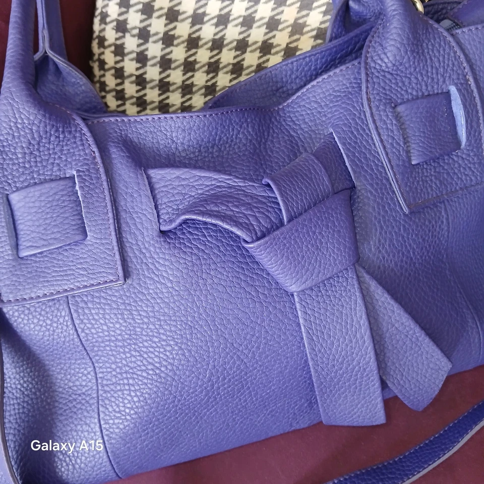 Elégant sac cuir souple - Violet /Indigo - Etat Neuf -  Porté Epaule /Main - Photo 2/4