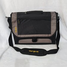 Targus Notebook Messenger Laptop Computer Bag...