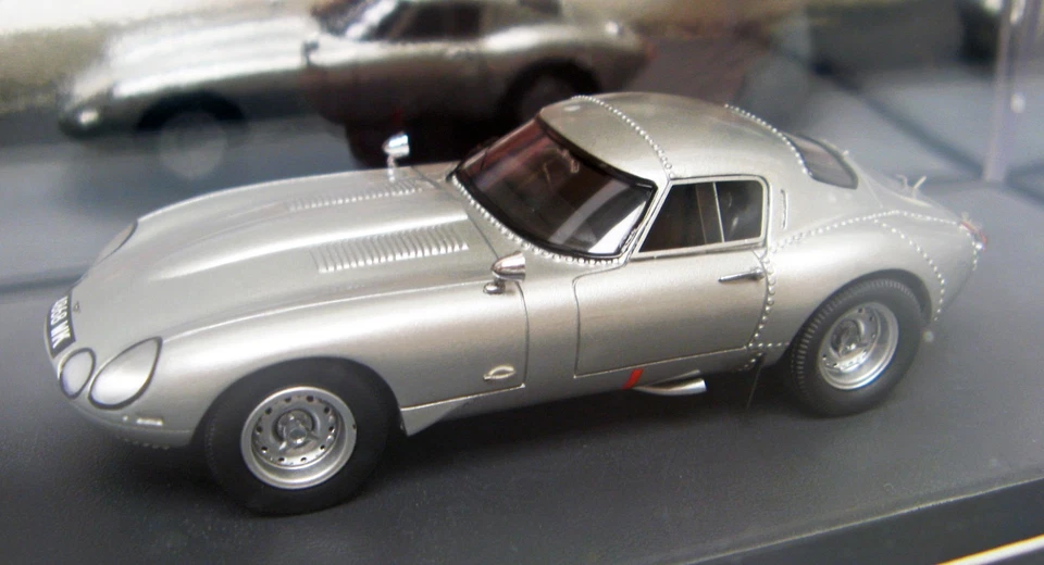 Rare 1963 Jaguar E-type Low Drag Coupe silver 1/43 Matrix MX41001-081 MB - Image 2 of 3
