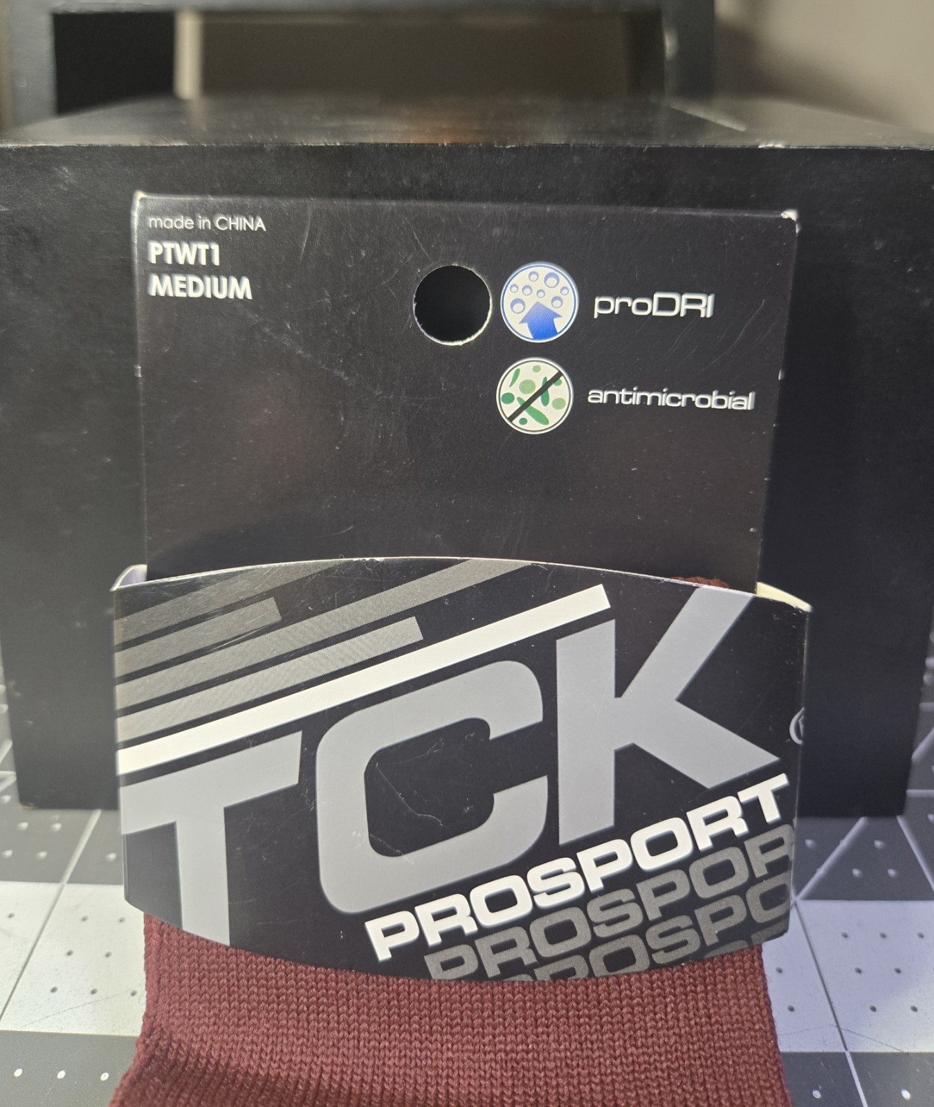 TCK Maroon White Over Knee Blister Control Athletic Socks Adults Size Small NEW