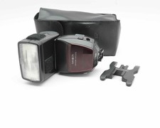Minolta Maxxum 5200i Flash with Case  Stand  20360 