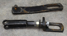 John Deere 318 B43 Engine - Deck Hangers - D2