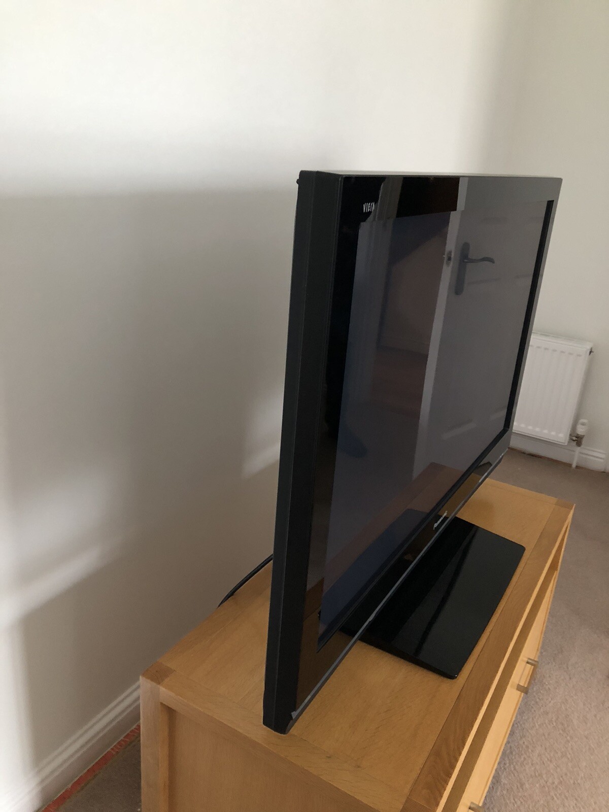 Panasonic Viera TH42PZ80B 42" 1080p HD Plasma Television 5025232461080