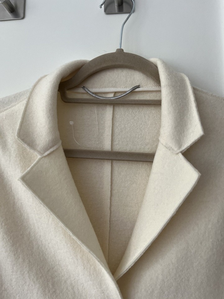 New Marella By Max Mara Winter White Coat Wool UK 10 IT42. Retail price