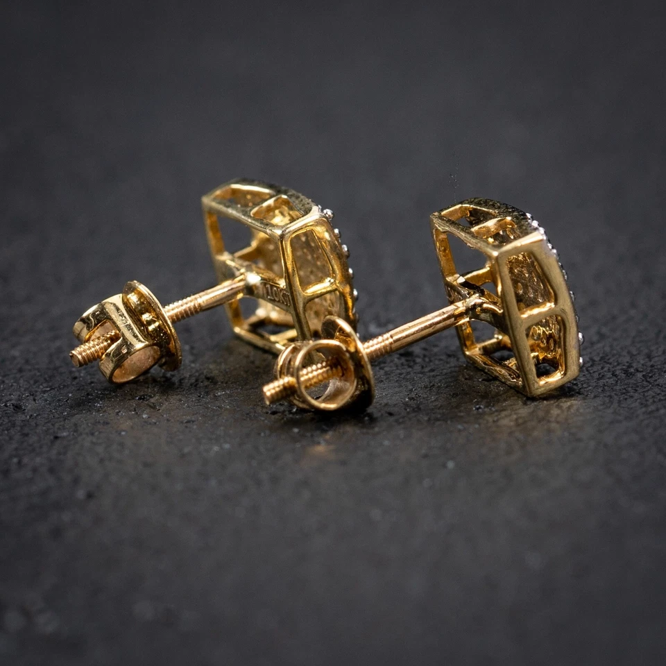 Aretes cuadrados 3D micro pavé de diamantes naturales reales de oro amarillo de 10K para hombre Foto 4 de 4