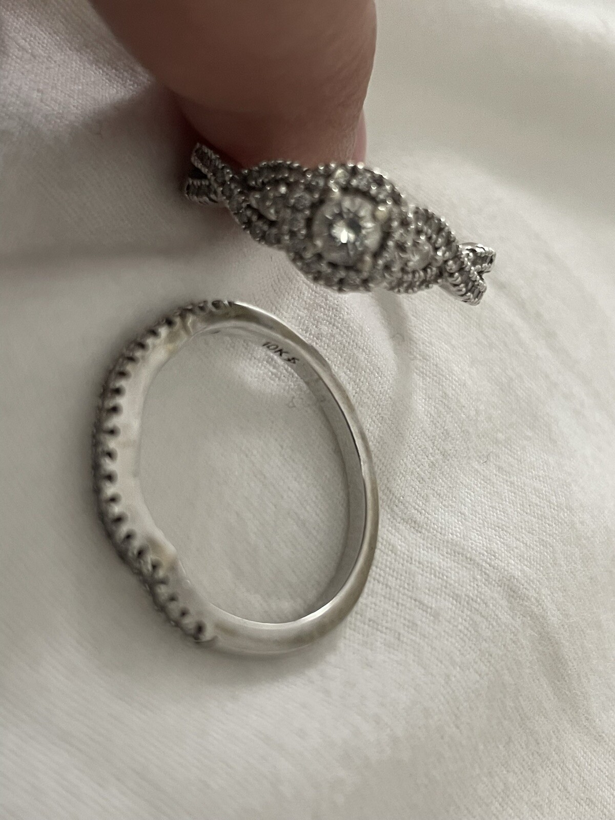 wedding ring - image 3