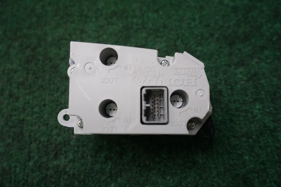 2007 2008 2009 2010 年 2011 年 ACURA RDX S 后交流控制原始设备制造商 79630STKA411M — 第 4/4 张图片