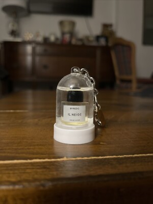 Byredo key chain Il Neige Small Perfume Shape Snow Globe