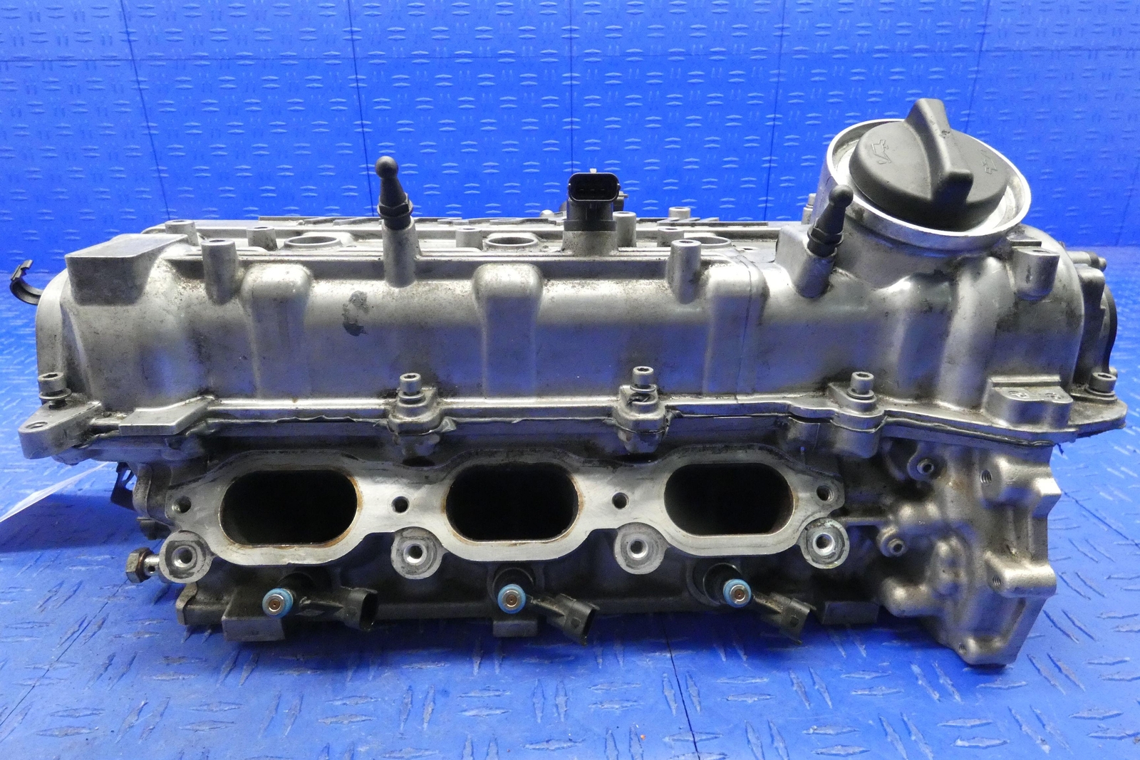 2014 - 2017 MASERATI GHIBLI OEM 3.0L LEFT ENGINE CYLINDER HEAD W/VALVE COVER