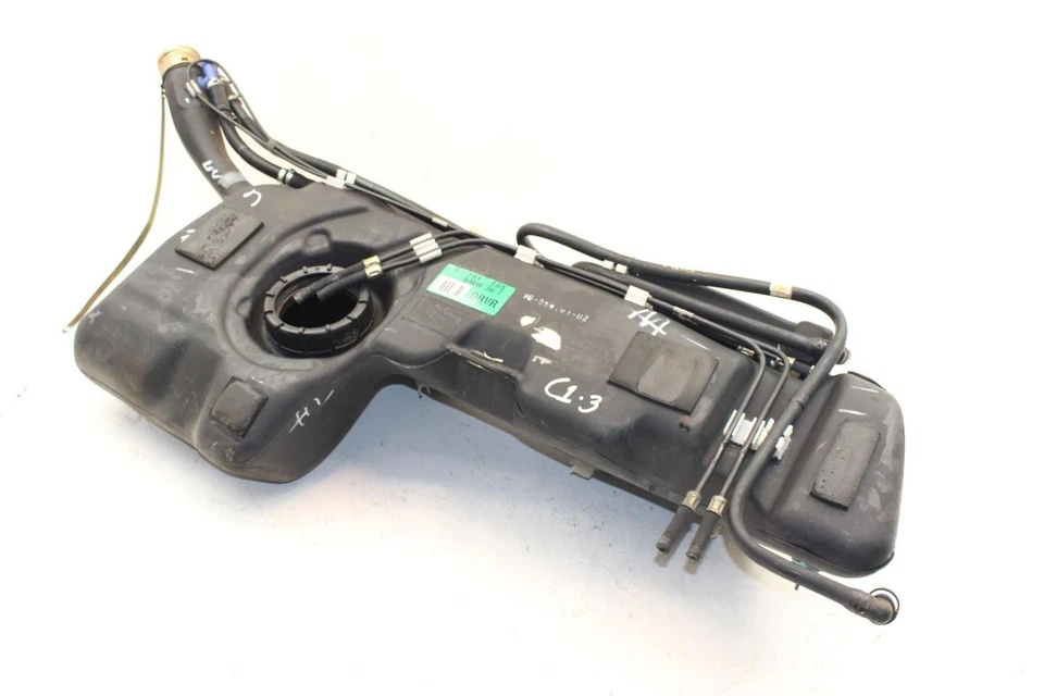 99-02 宝马 Z3 Roadster 2.5L 油箱总成 1182700 — 第 3/4 张图片