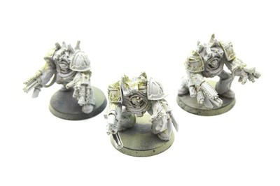 Used Warhammer 40k Chaos Space Marines: Obliterators (3, Resin, OOP) 