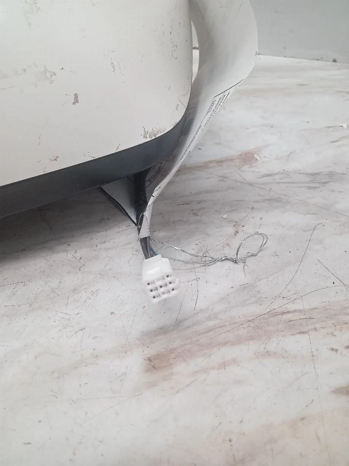 Espejo retrovisor izquierdo Mazda CX-9 2018 con punto ciego Foto 4 de 4