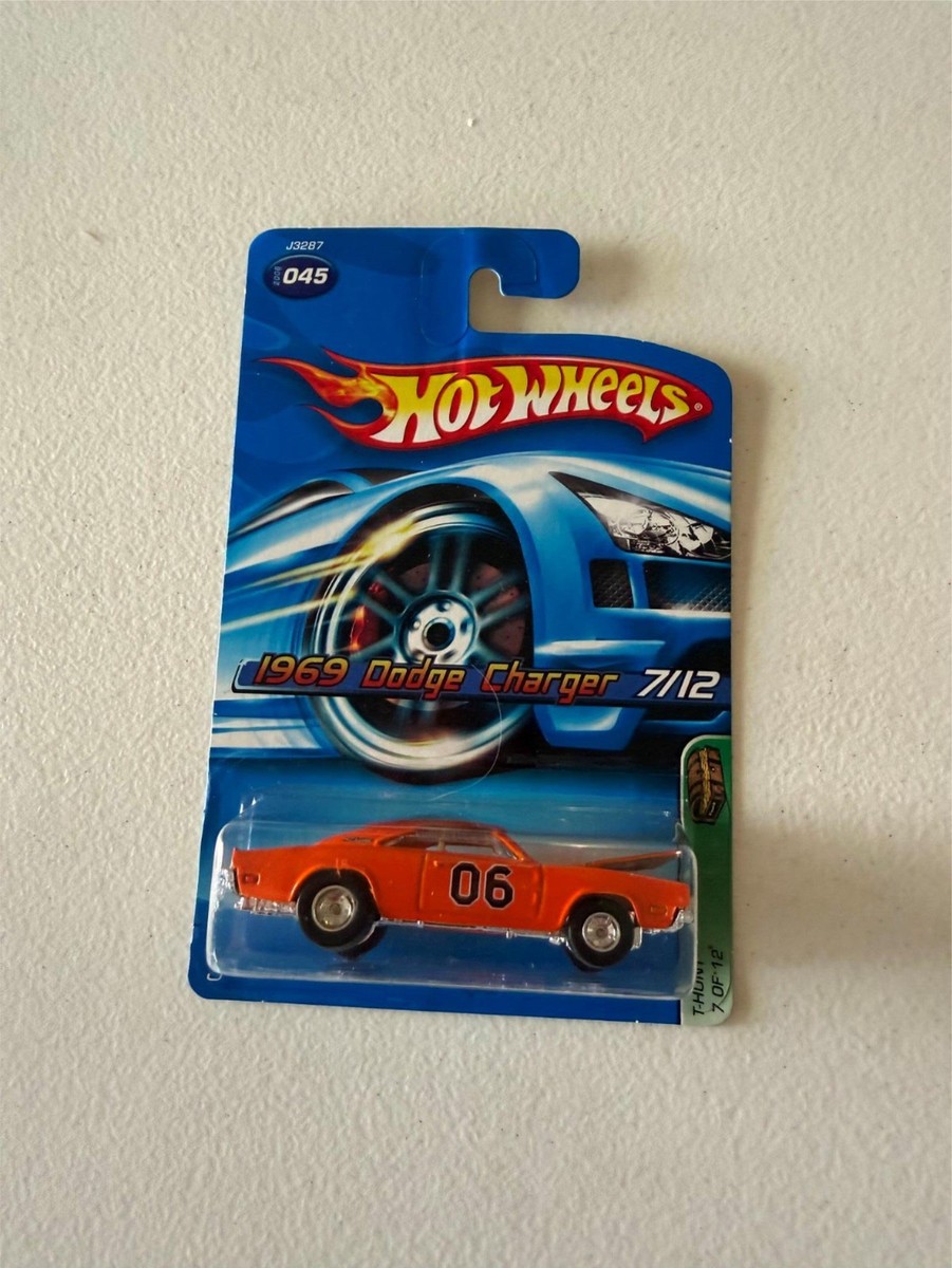 Hot Wheels 2006 Treasure Hunt TH 69 Dodge Charger General Lee G2