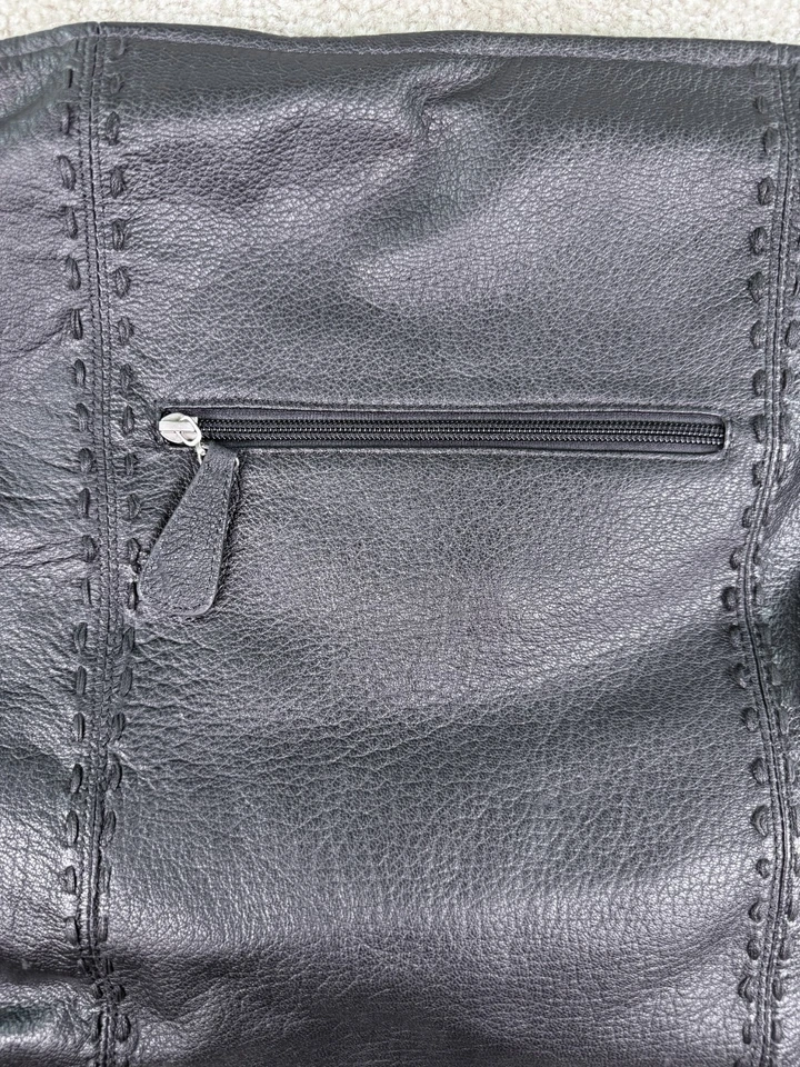 BOLSO HOBO BOLSO DE HOMBRO Y CUERO GENUINO NEGRO CHI BY Carlos Falchi Foto 3 de 4