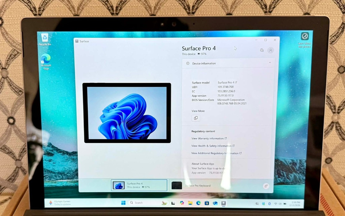 Microsoft Surface Pro 4 i7 2.2 GHz - 12.3-inch - 16GB RAM - 256GB