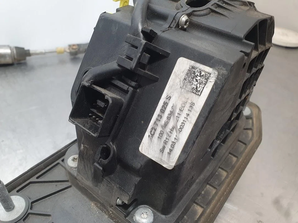 VOLKSWAGEN PASSAT PALANCA DE CAMBIOS 3CC, SEDÁN, AUTO T/M, 08/08-06/12 3C2713025S Foto 2 de 4