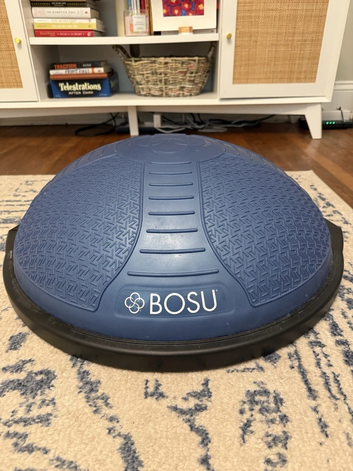 Entrenador de equilibrio Bosu NexGen Foto 3 de 4