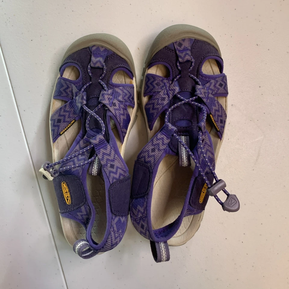 Sandalias Keen Venice H2 Mujer 7 Púrpura Impermeables Deporte Caminata Comodidad Puntera Golpe Foto 2 de 4