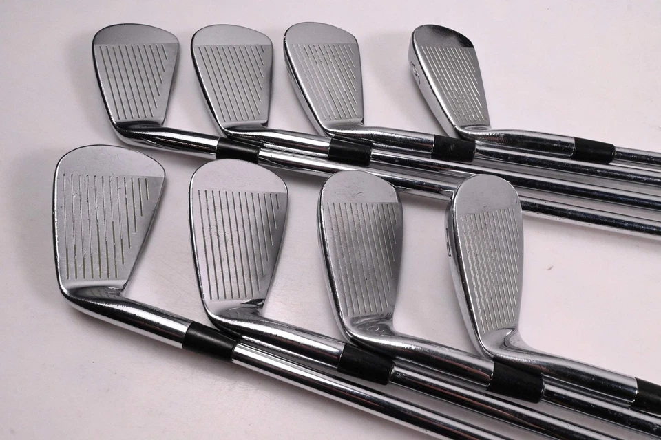 Mizuno MP-30 Irons / 3-PW / Regular Flex Dynamic Gold R300 Shafts - Image 3 of 4
