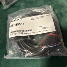 Keyence OP-85502 NEW 10 Meter M12 4-Pin Cable Cord Cordset Harness