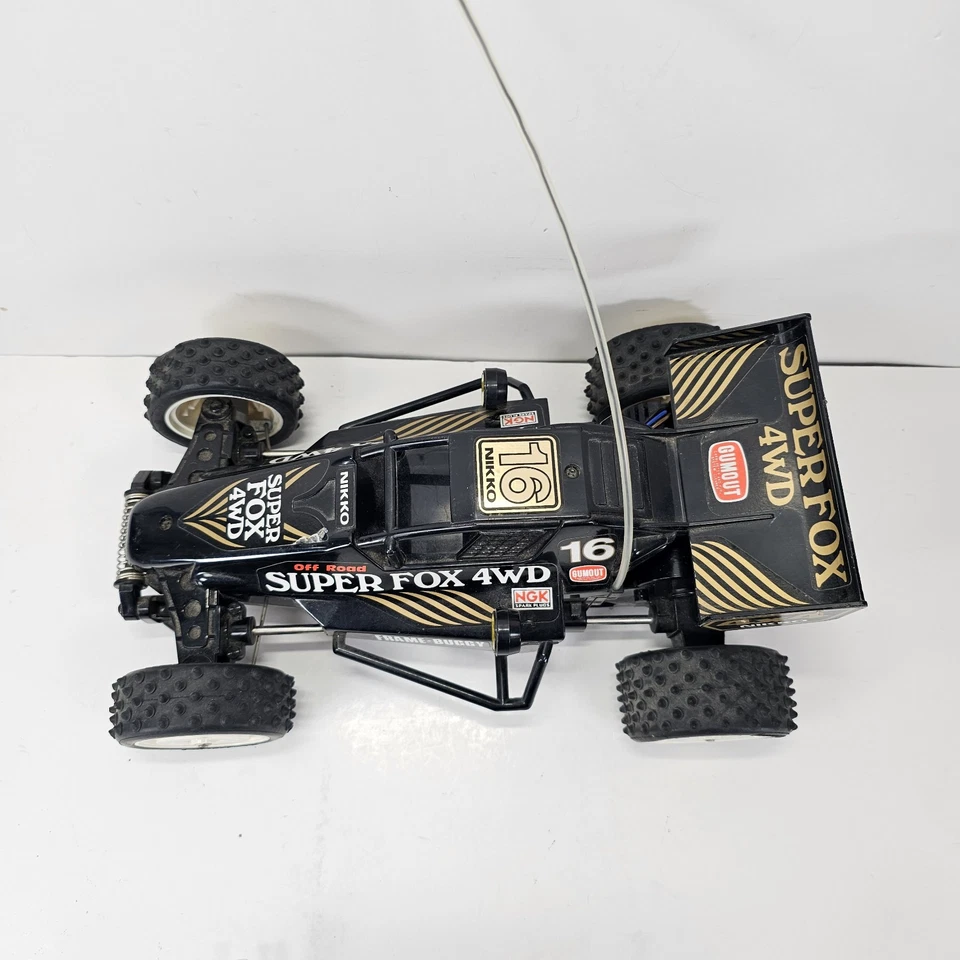 Coche de radiocontrol Nikko Super Fox 4x4 4x4 con cuadro todoterreno de colección años 80 hecho en Japón Foto 4 de 4
