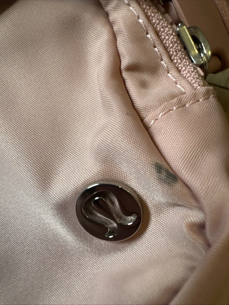 Lululemon  Belt Bag