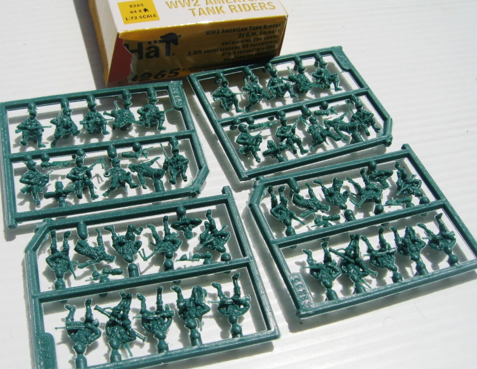 1/72 Scale United States Tank Rider Infantry, 44 Pieces, HAT, Resin New in Box - Image 4 of 4